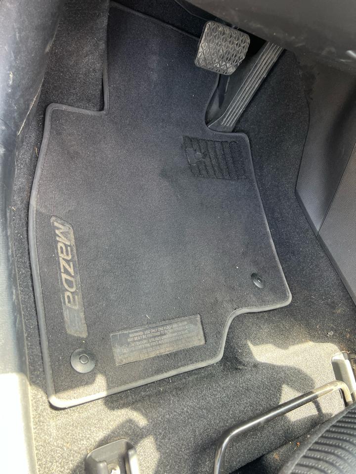 Mazda MAZDA3  2014
