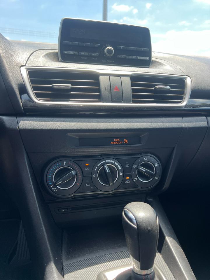 Mazda MAZDA3  2014