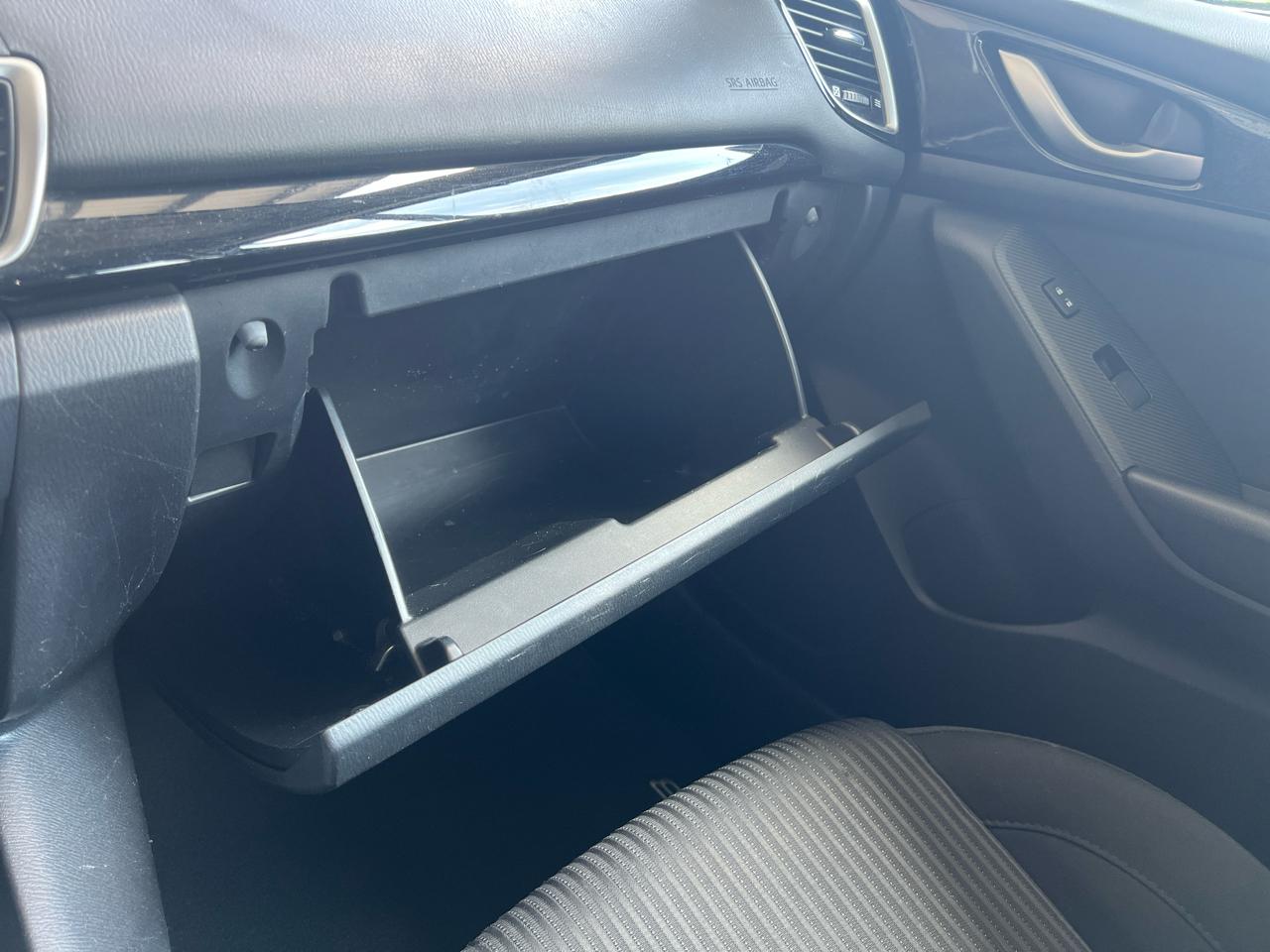 Mazda MAZDA3  2014
