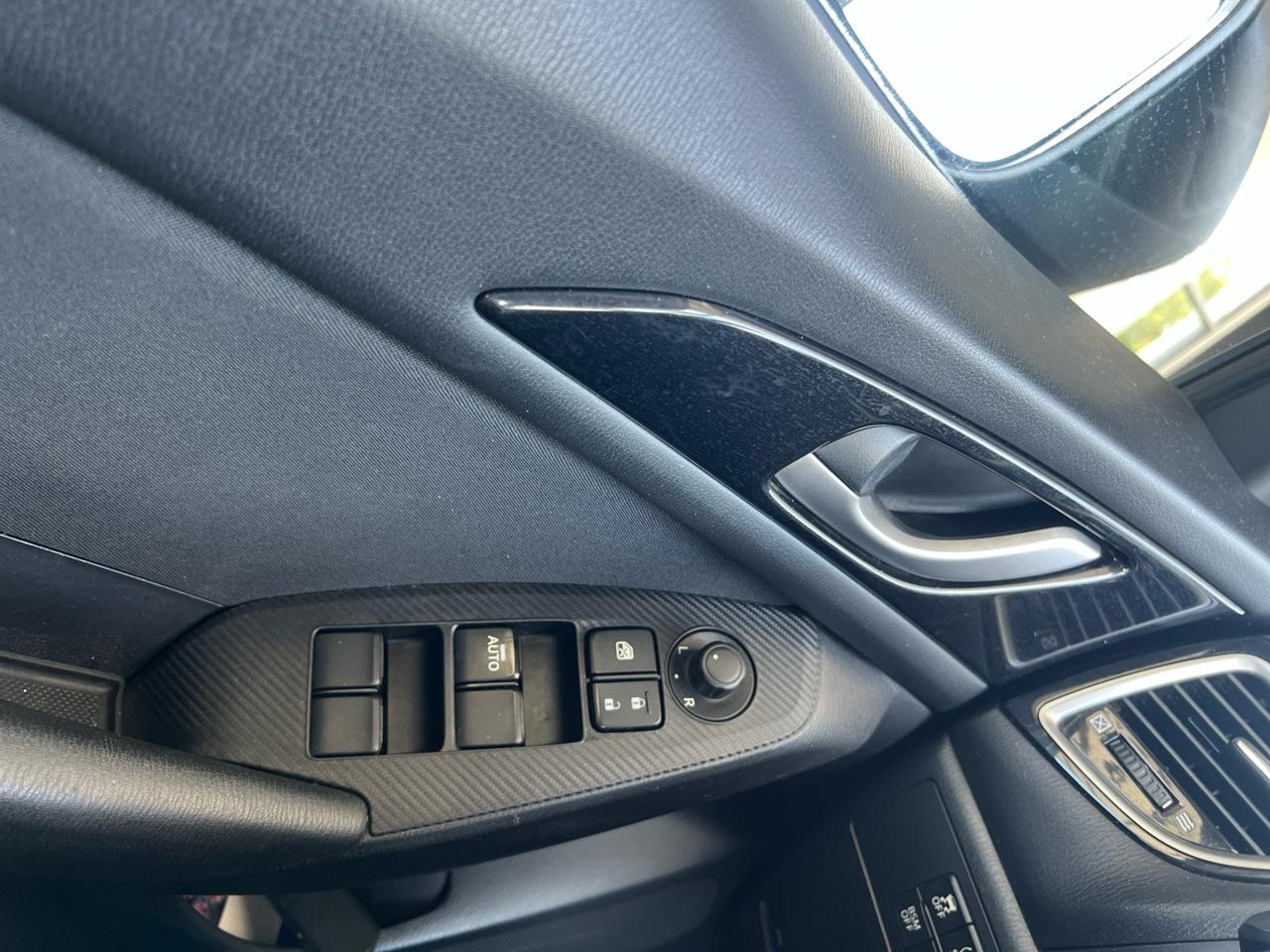 Mazda MAZDA3  2014