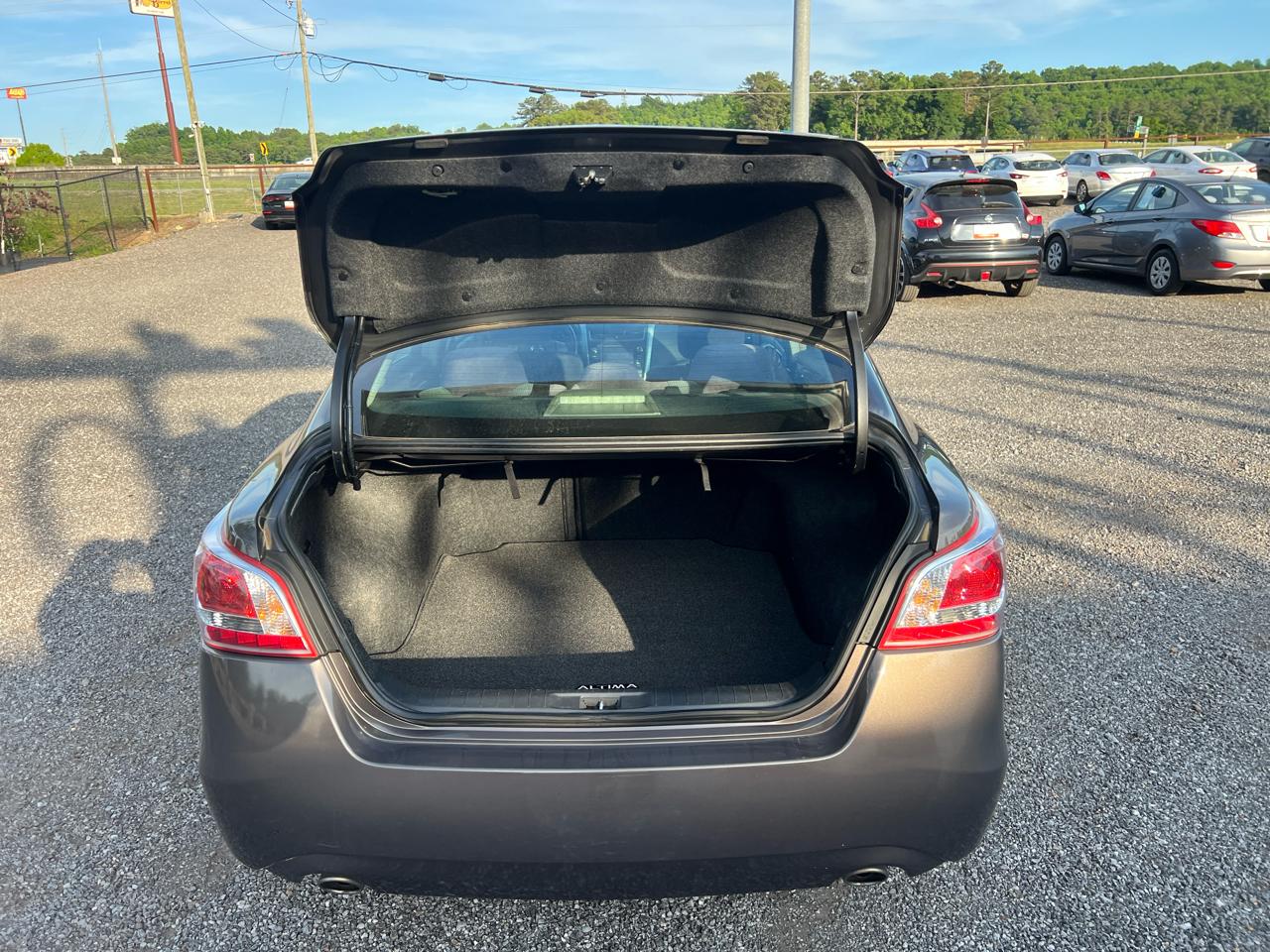 Nissan Altima  2013