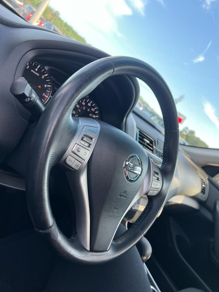Nissan Altima  2013