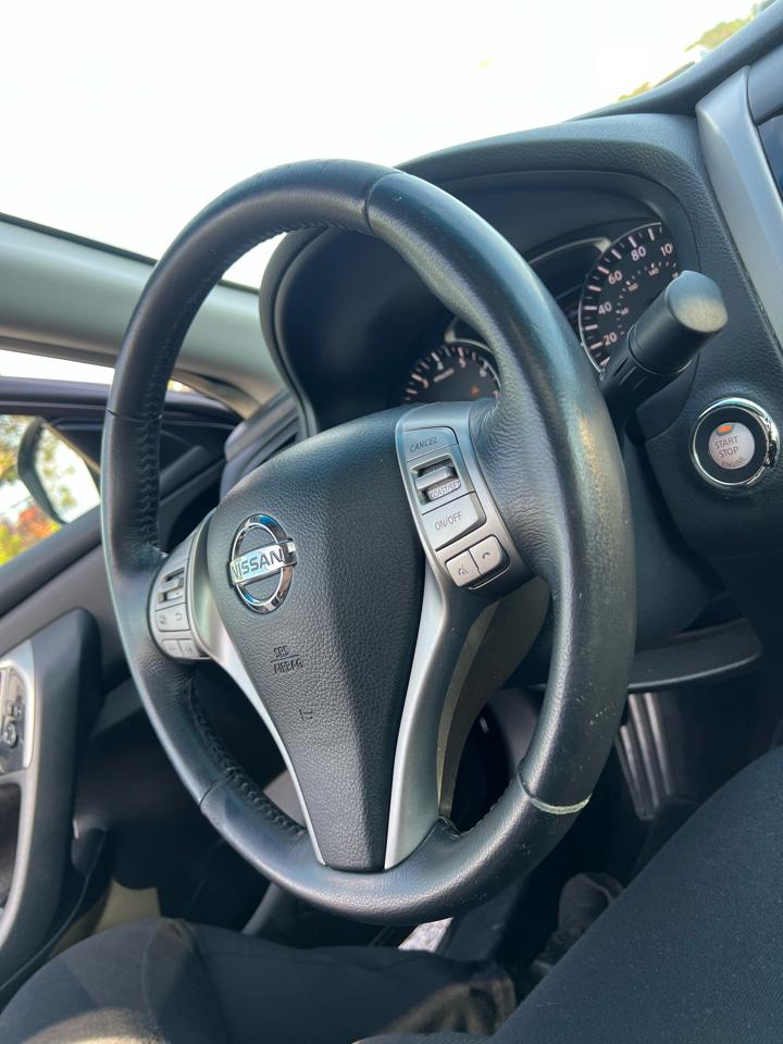 Nissan Altima  2013