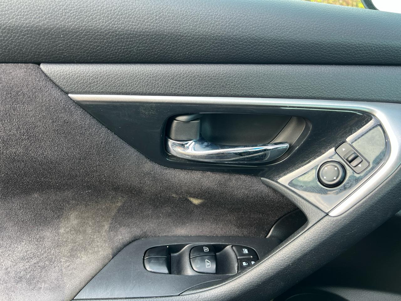 Nissan Altima  2013