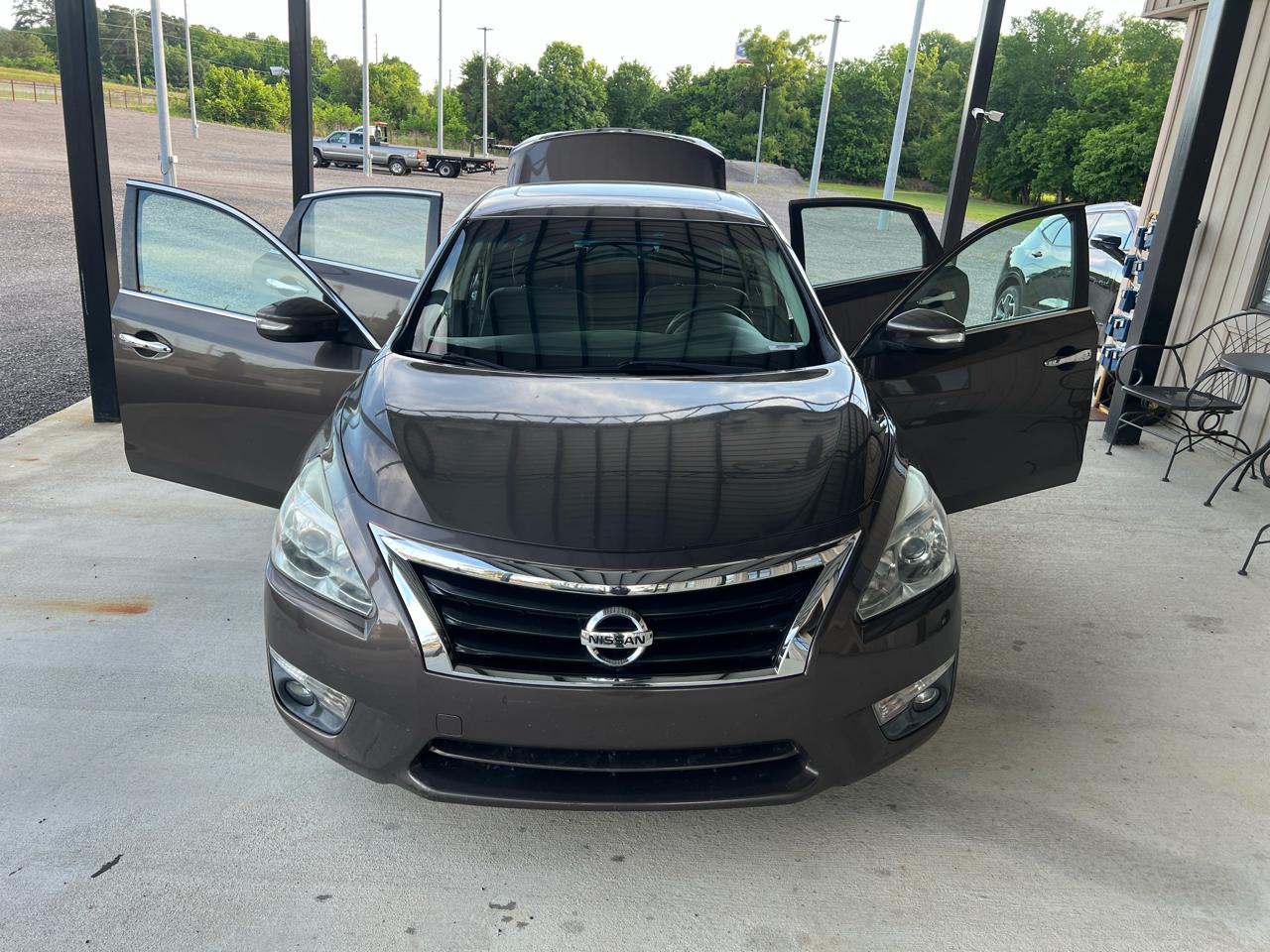 Nissan Altima  2013