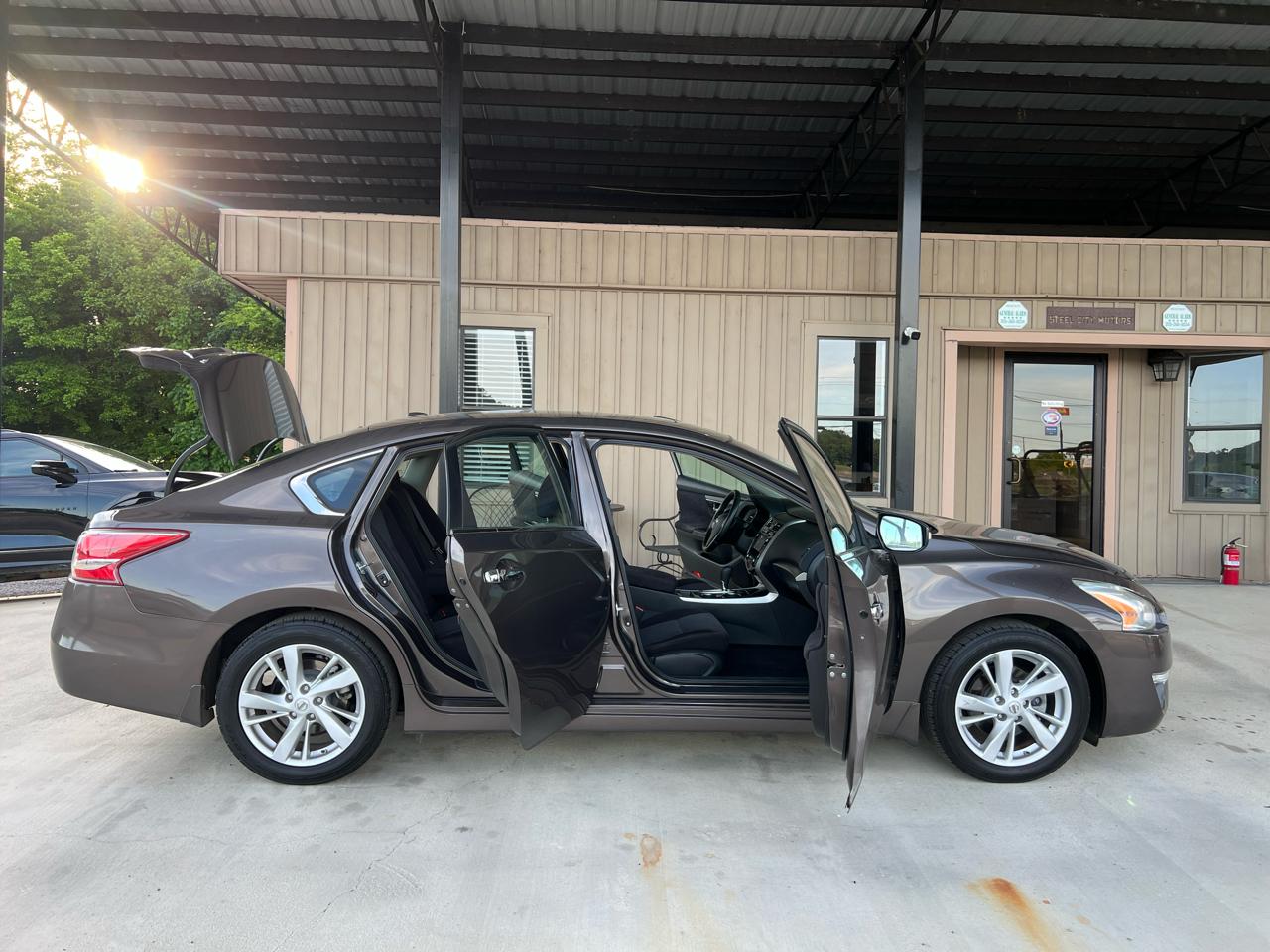 Nissan Altima  2013