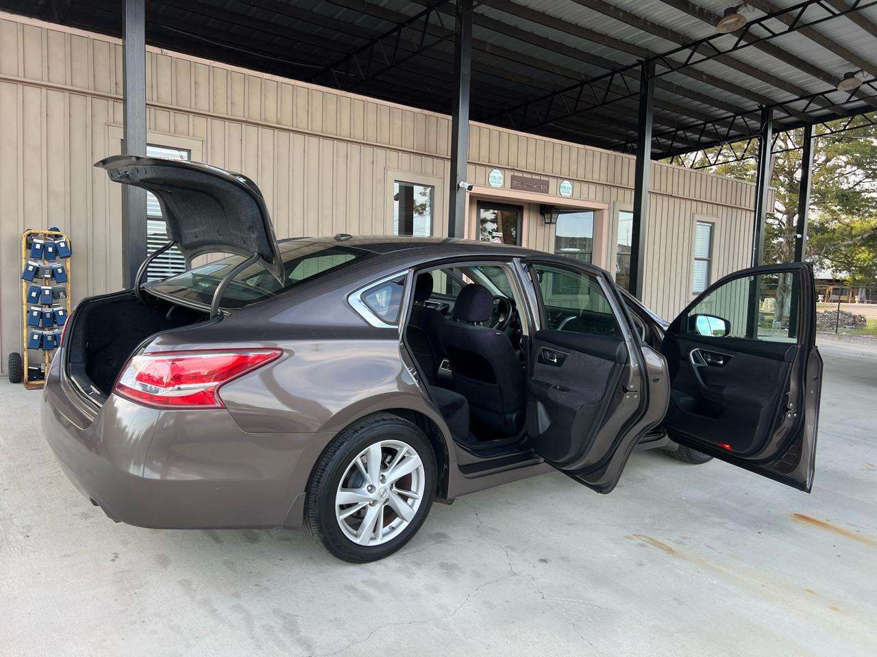 Nissan Altima  2013