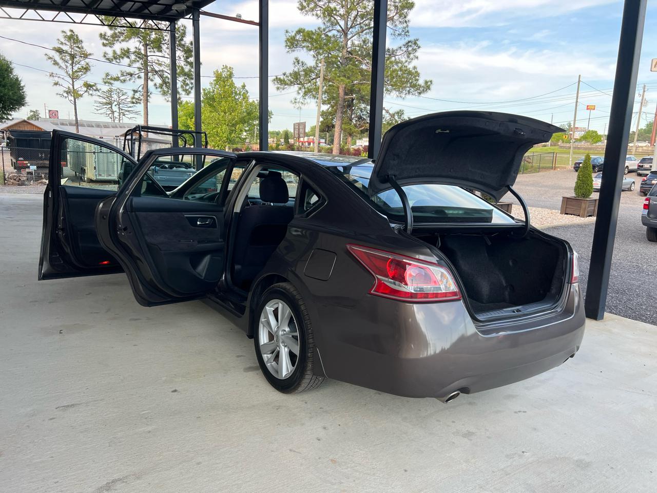 Nissan Altima  2013