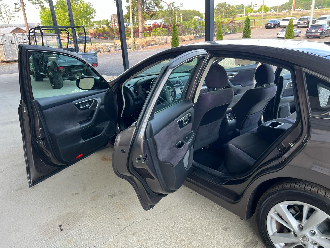 Nissan Altima  2013
