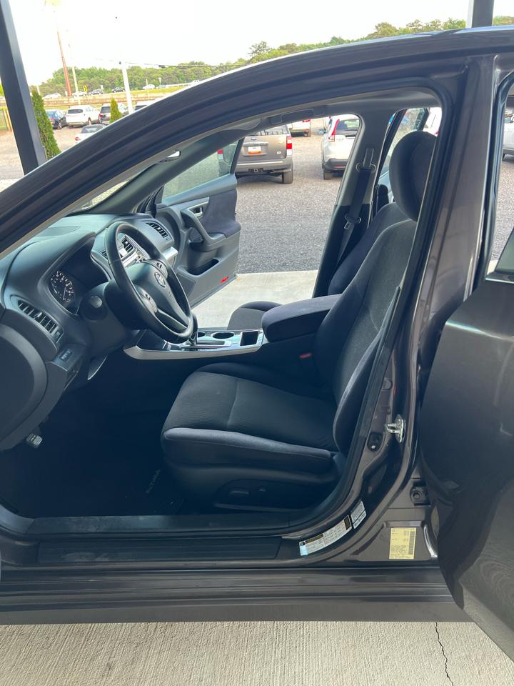 Nissan Altima  2013