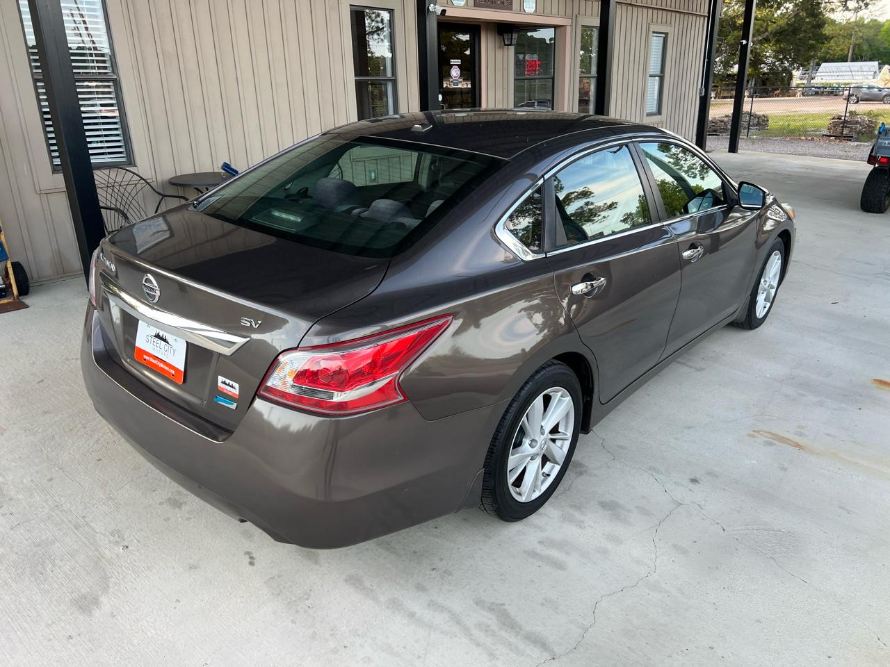 Nissan Altima  2013