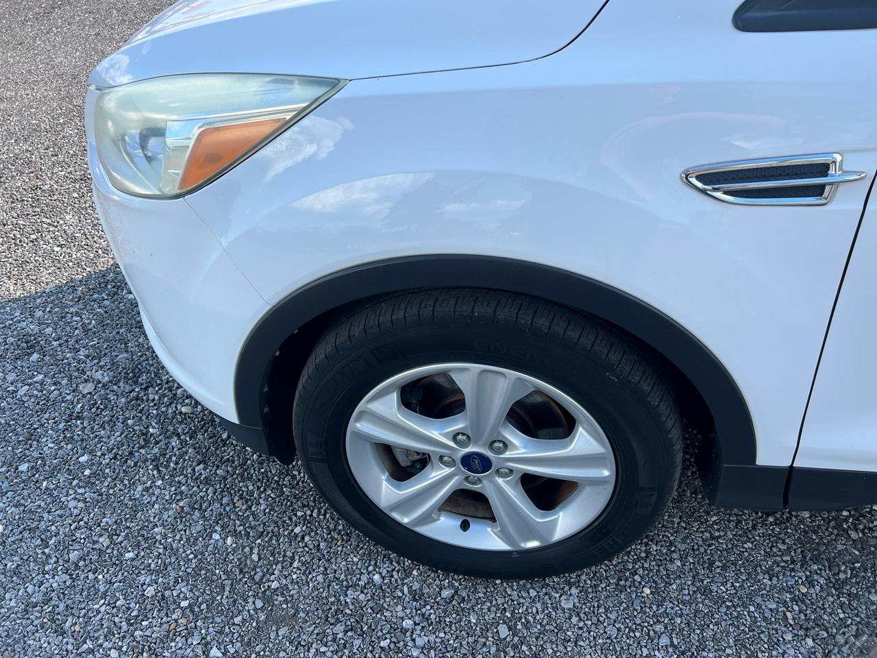 Ford Escape  2016