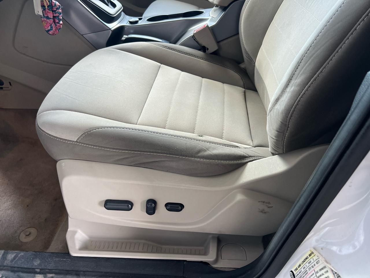 Ford Escape  2016