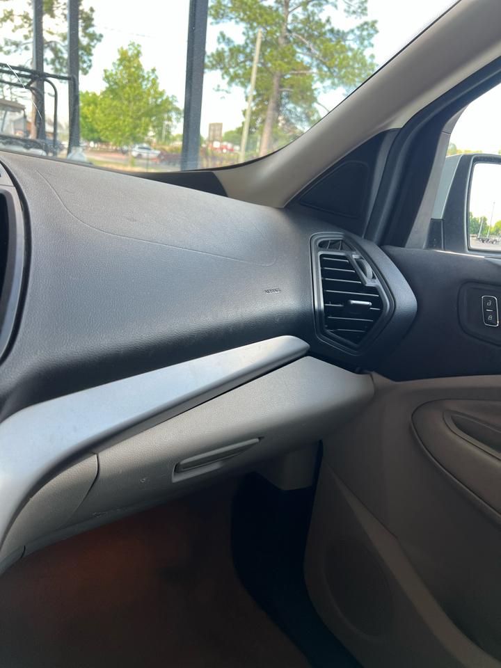 Ford Escape  2016