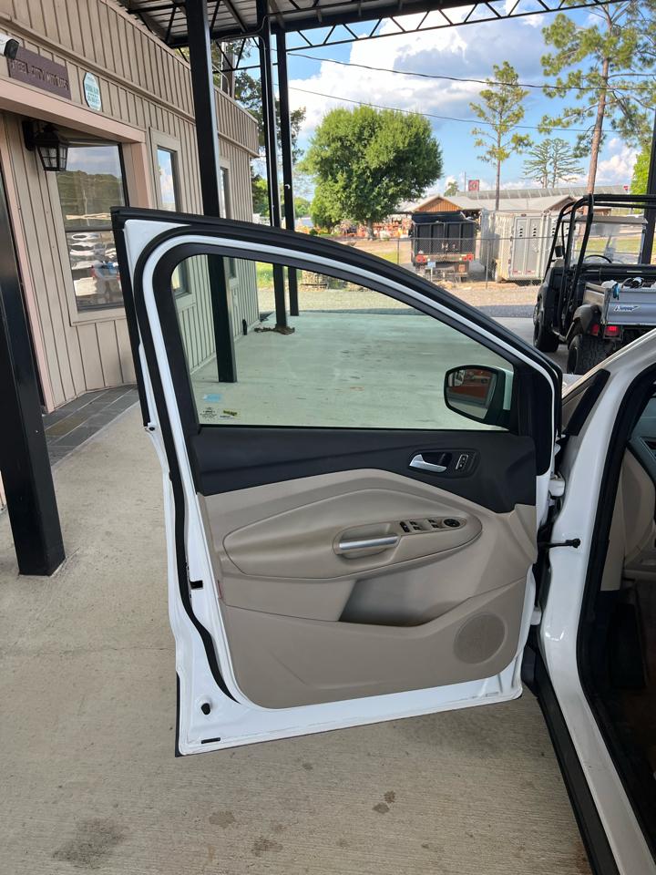 Ford Escape  2016