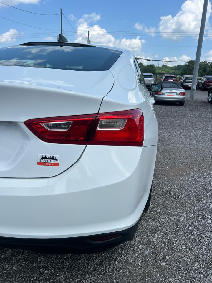 Chevrolet Malibu  2017