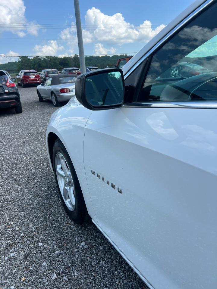 Chevrolet Malibu  2017