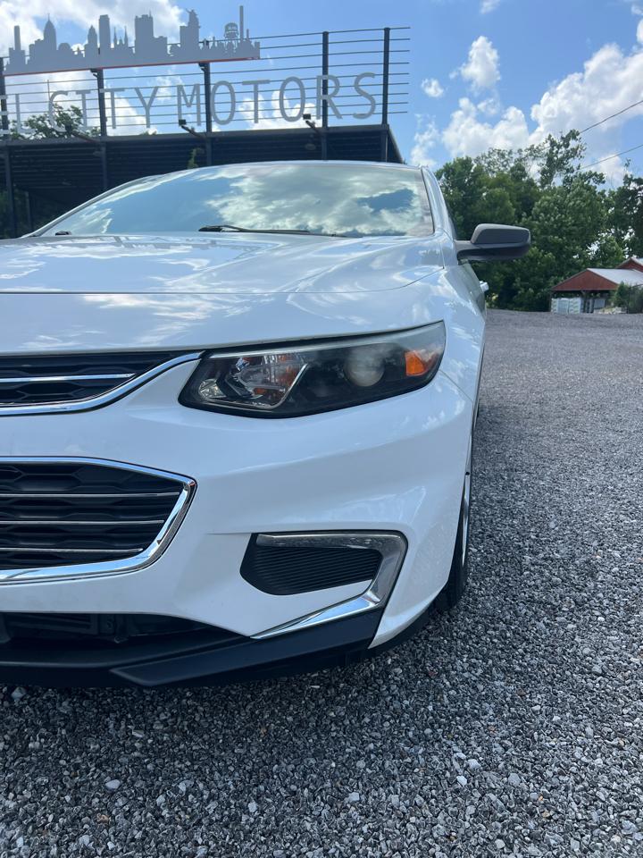 Chevrolet Malibu  2017