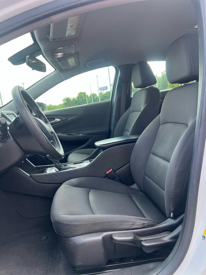 Chevrolet Malibu  2017