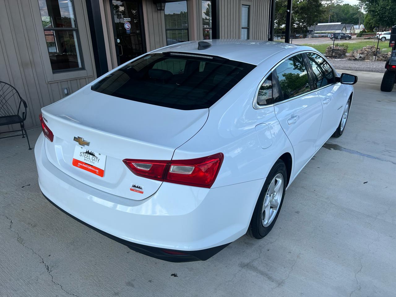 Chevrolet Malibu  2017