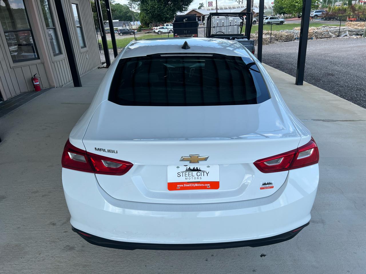 Chevrolet Malibu  2017
