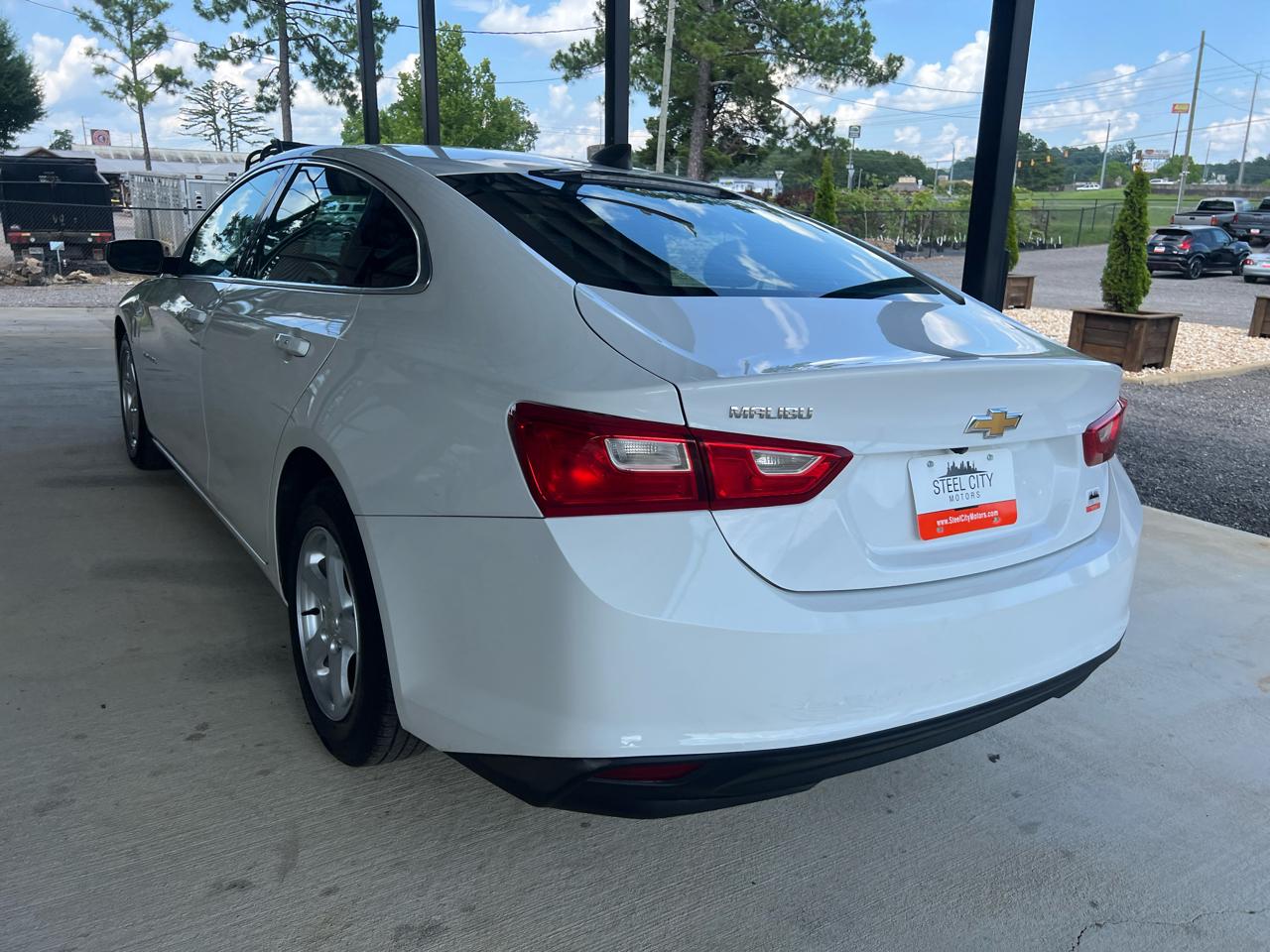 Chevrolet Malibu  2017