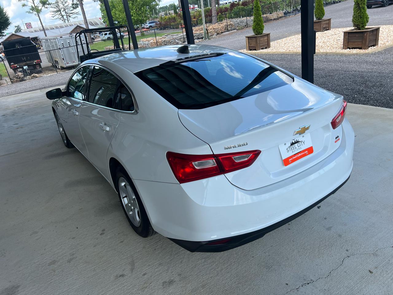 Chevrolet Malibu  2017