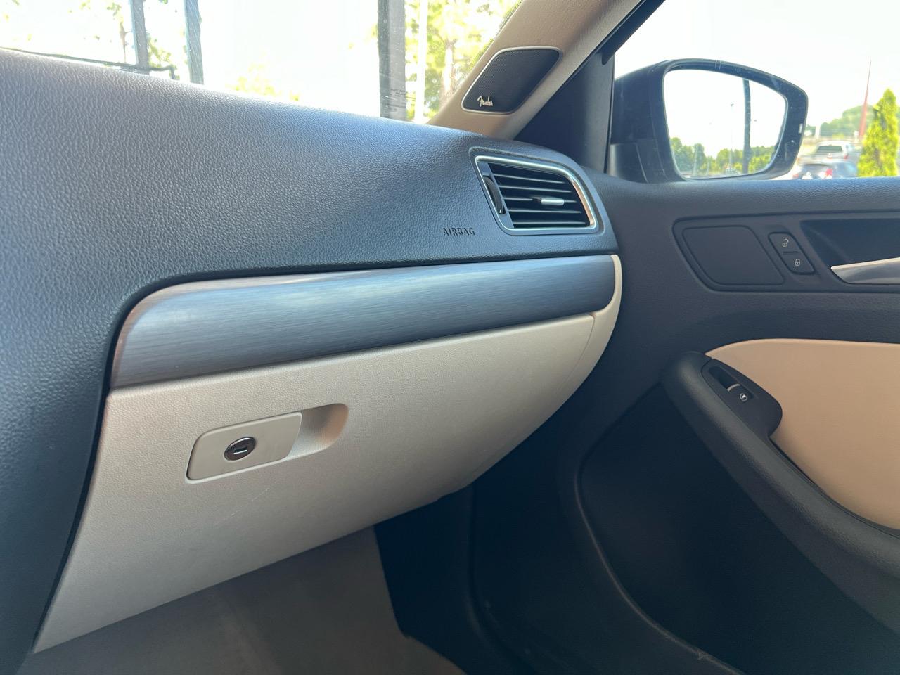 Volkswagen Jetta TDi 2013
