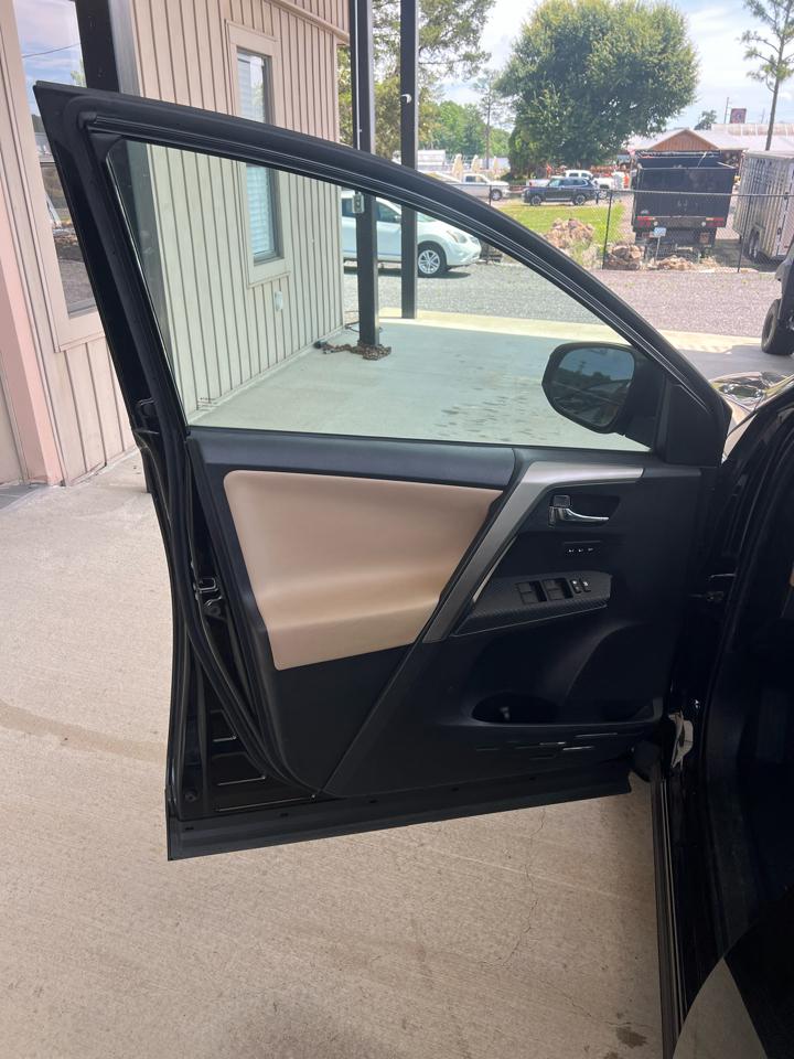 Toyota RAV4 Limited 2014