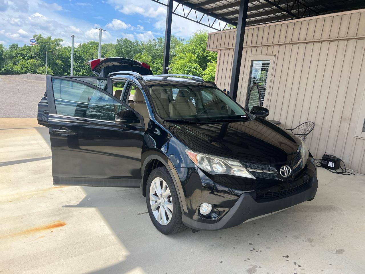 Toyota RAV4 Limited 2014