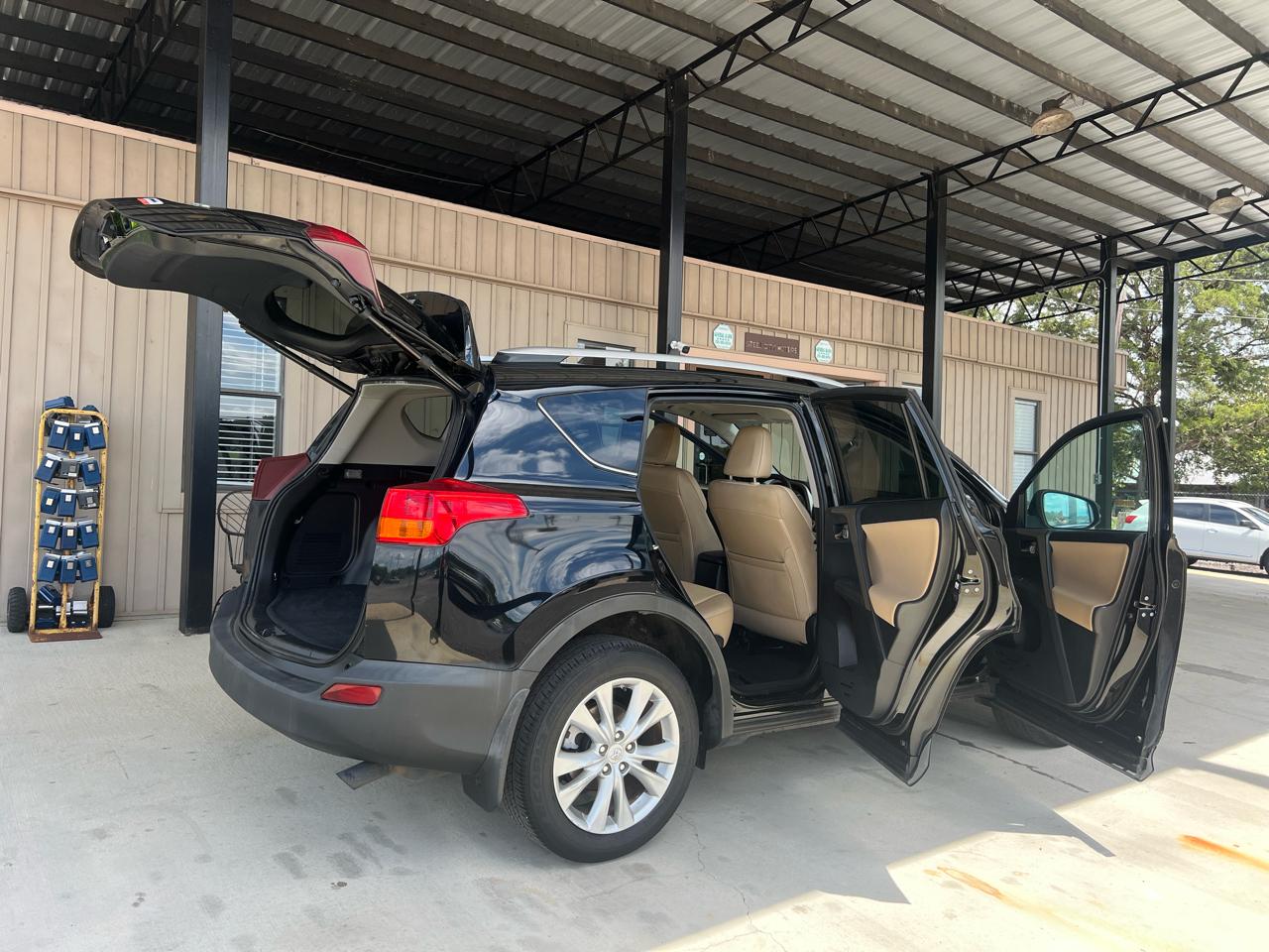 Toyota RAV4 Limited 2014