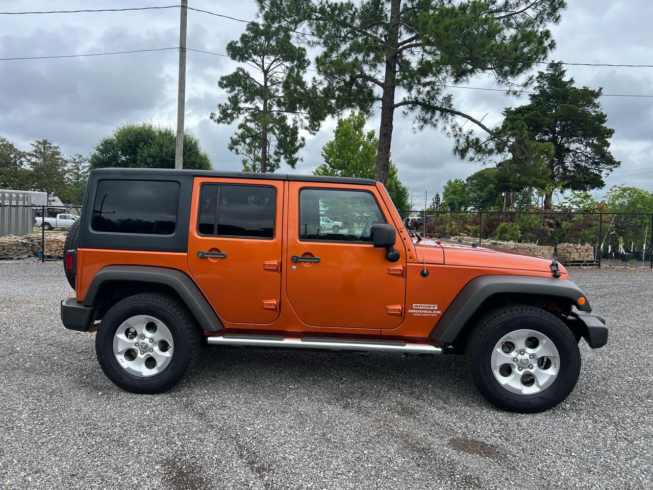 Jeep Wrangler Sport 2011