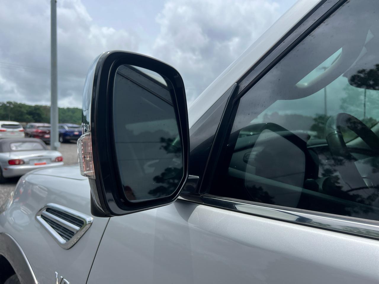 Nissan Armada Platinum 2018