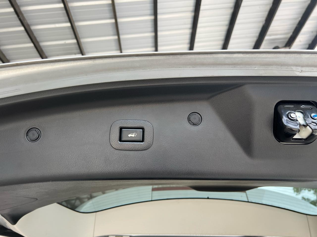Nissan Armada Platinum 2018