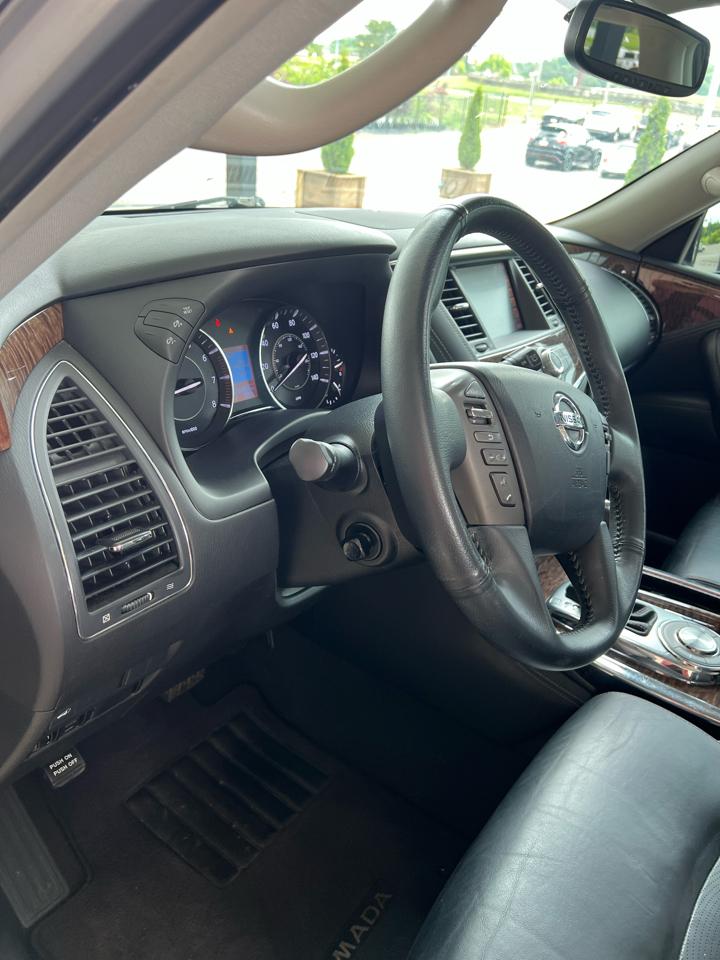 Nissan Armada Platinum 2018
