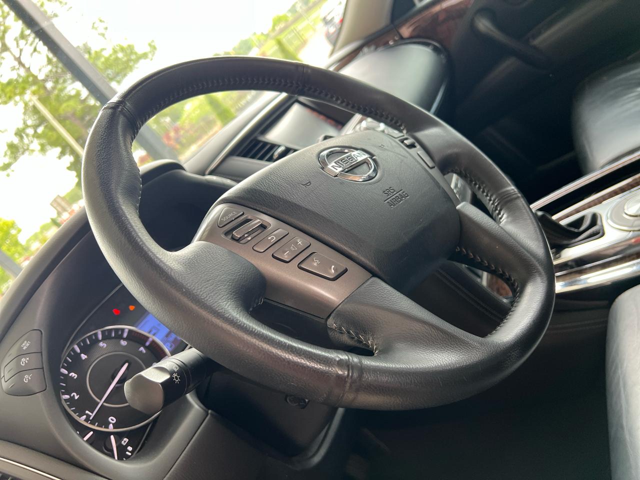 Nissan Armada Platinum 2018