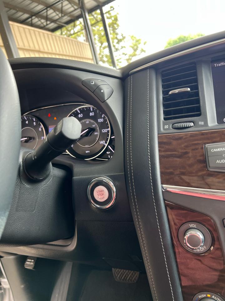 Nissan Armada Platinum 2018