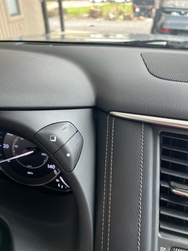 Nissan Armada Platinum 2018