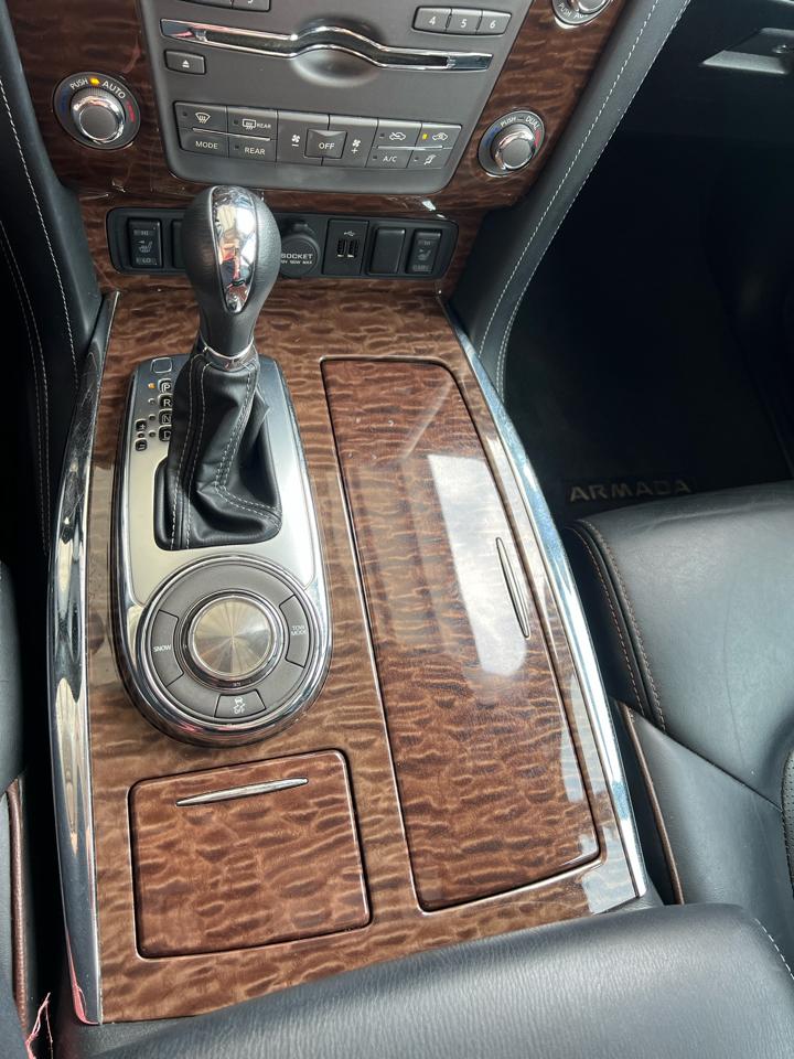 Nissan Armada Platinum 2018