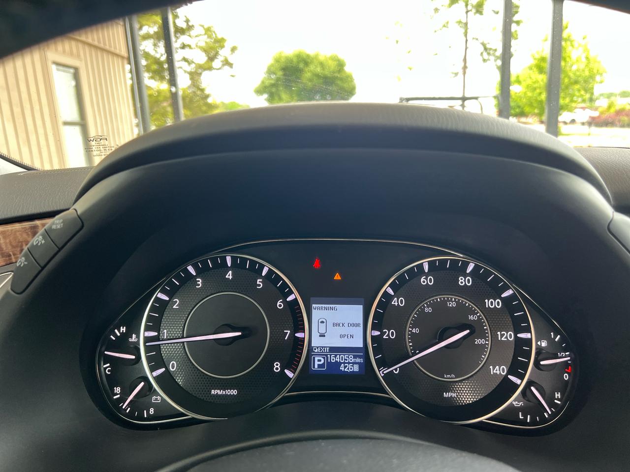Nissan Armada Platinum 2018