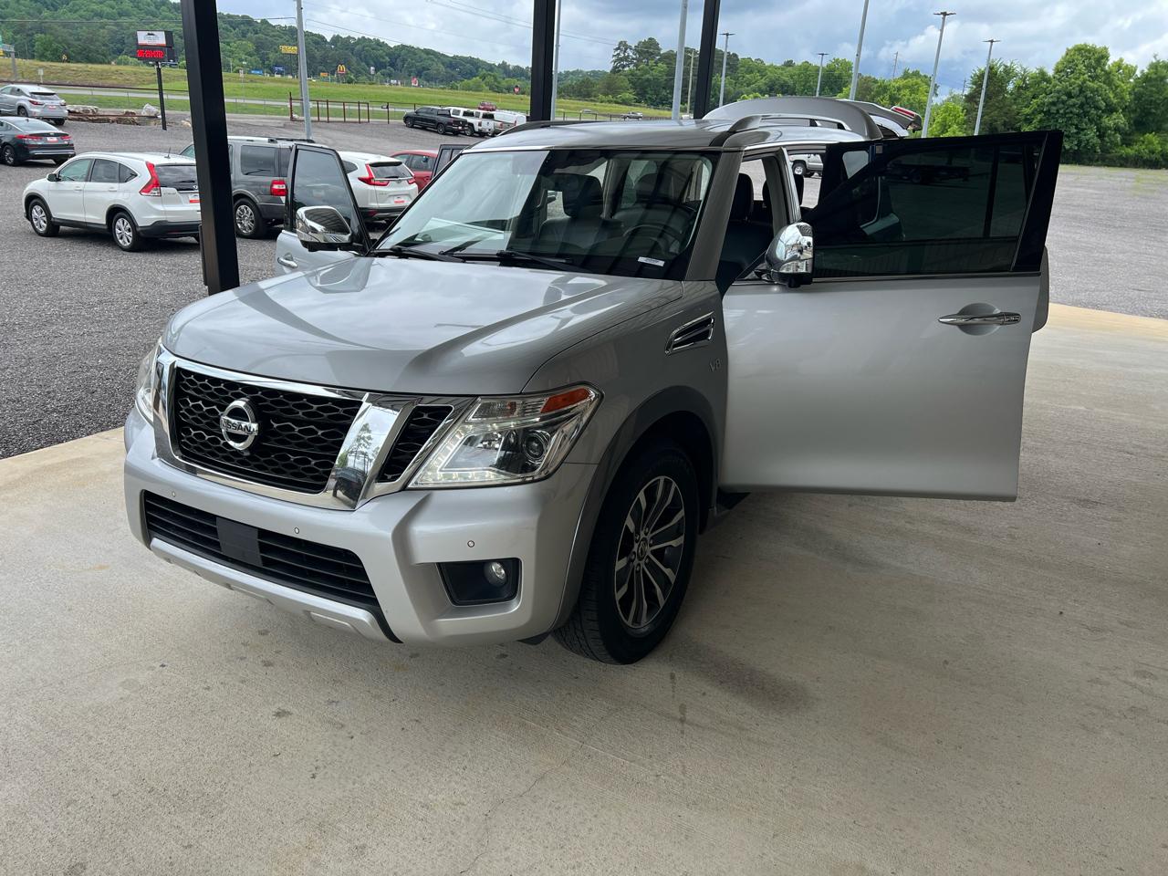 Nissan Armada Platinum 2018