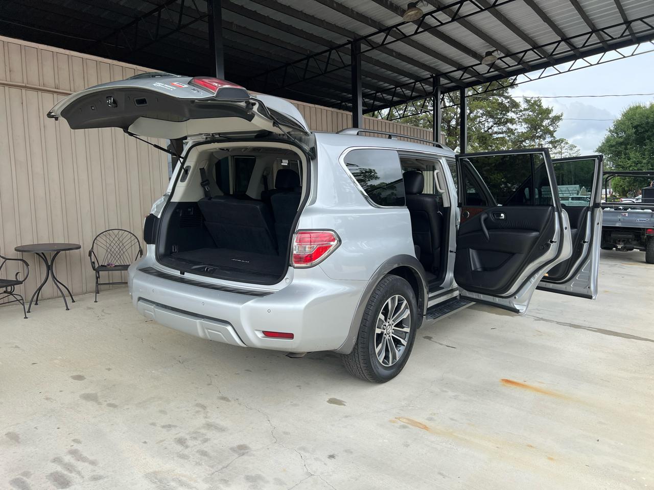 Nissan Armada Platinum 2018