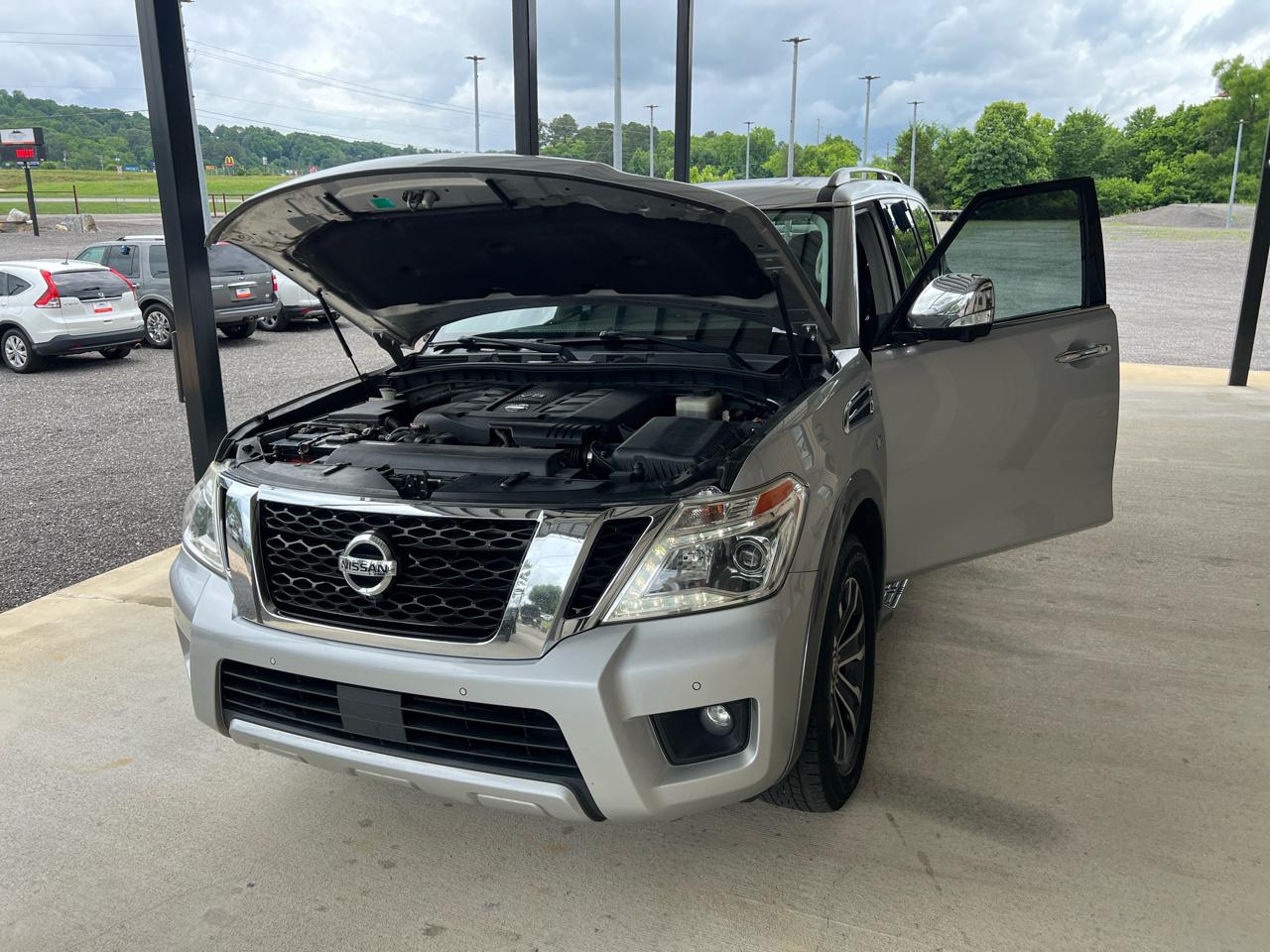 Nissan Armada Platinum 2018