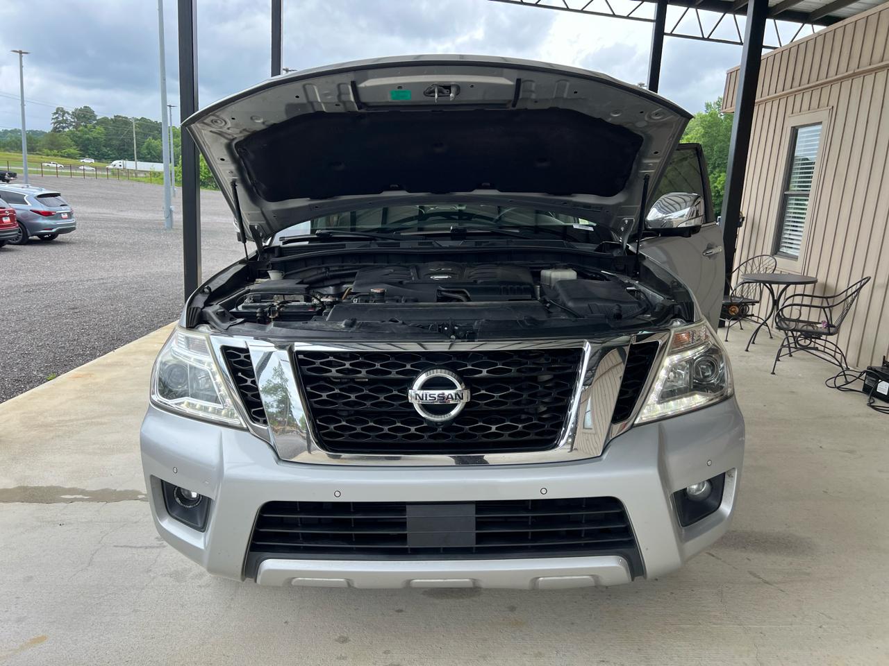 Nissan Armada Platinum 2018
