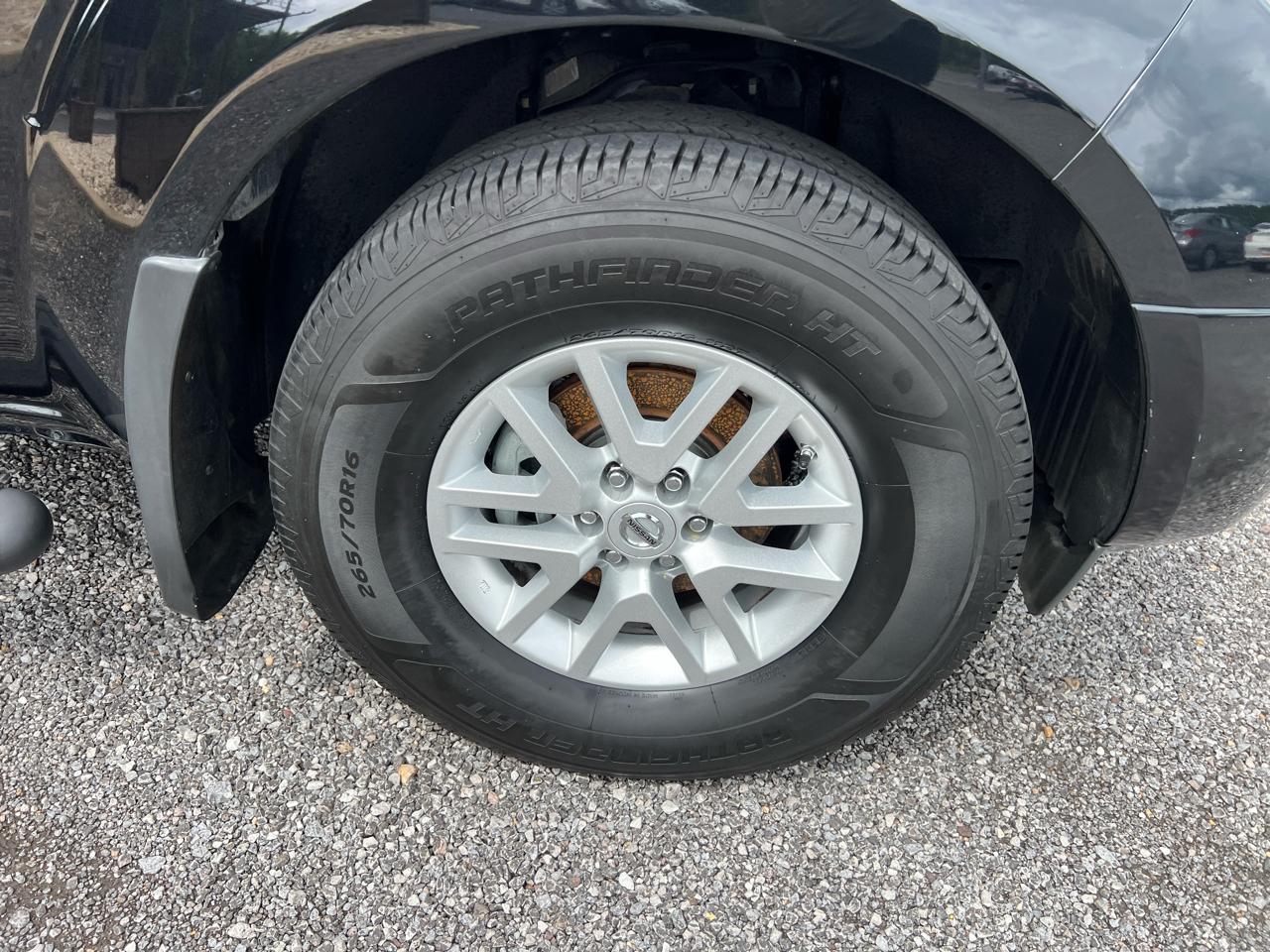 Nissan Frontier  2018