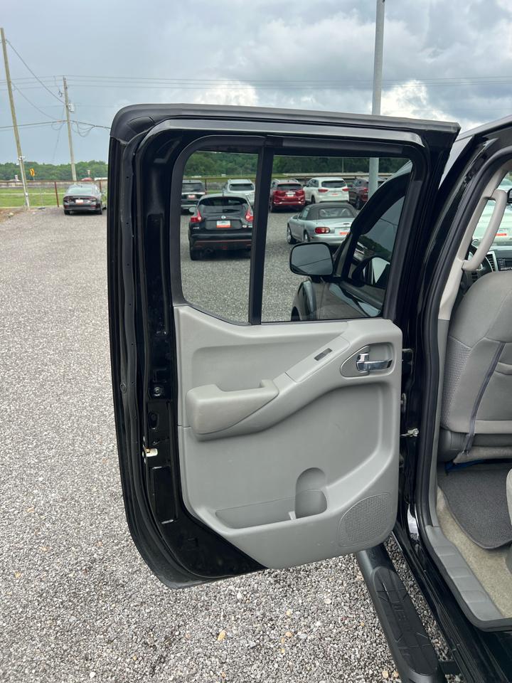Nissan Frontier  2018