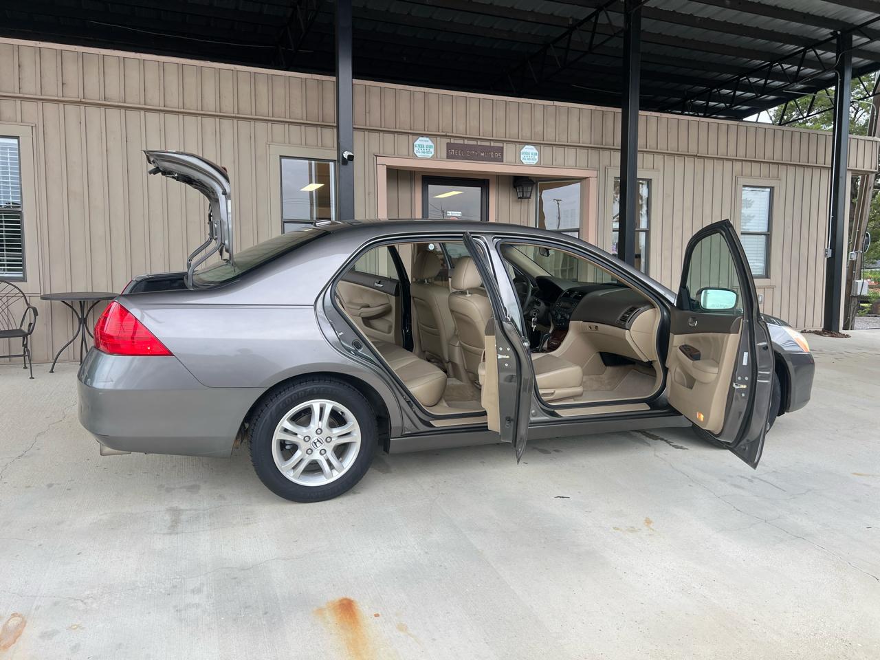 Honda Accord  2006