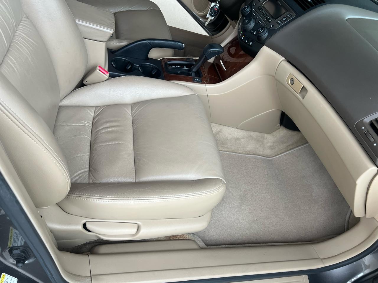 Honda Accord  2006