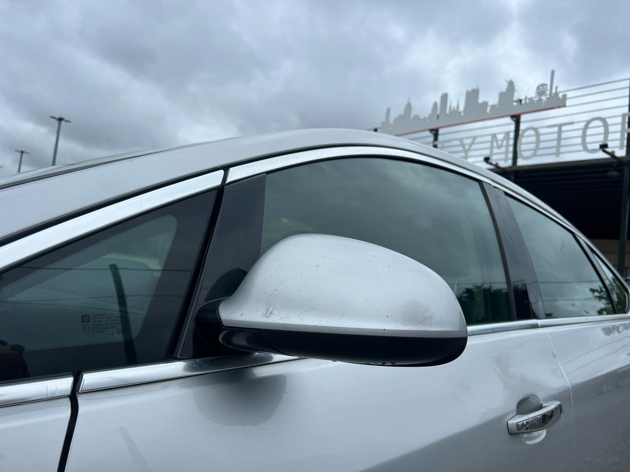 Buick Verano  2012