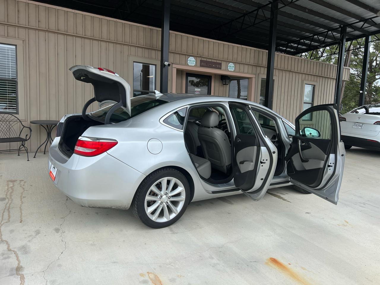 Buick Verano  2012